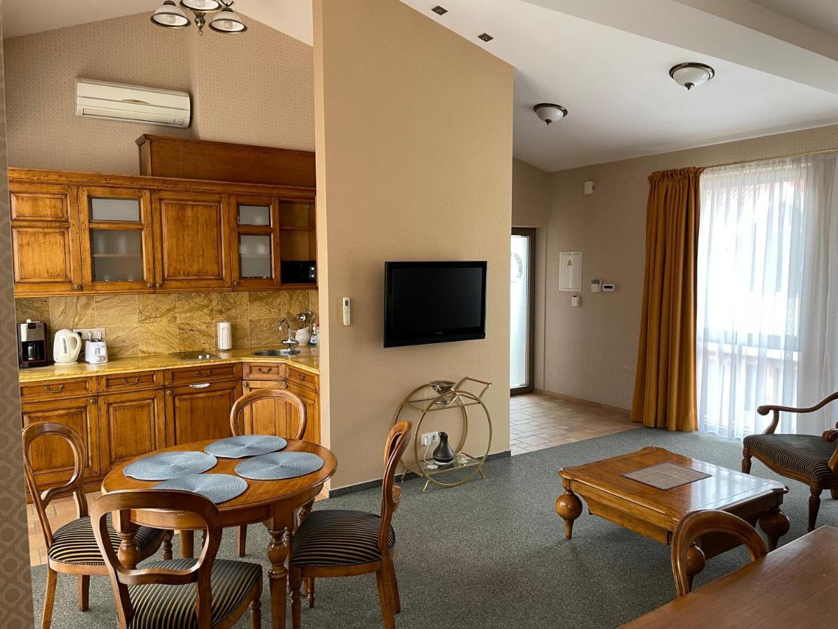 Apartment Senamiescio Inkaras ไคลเพดา ภายนอก รูปภาพ